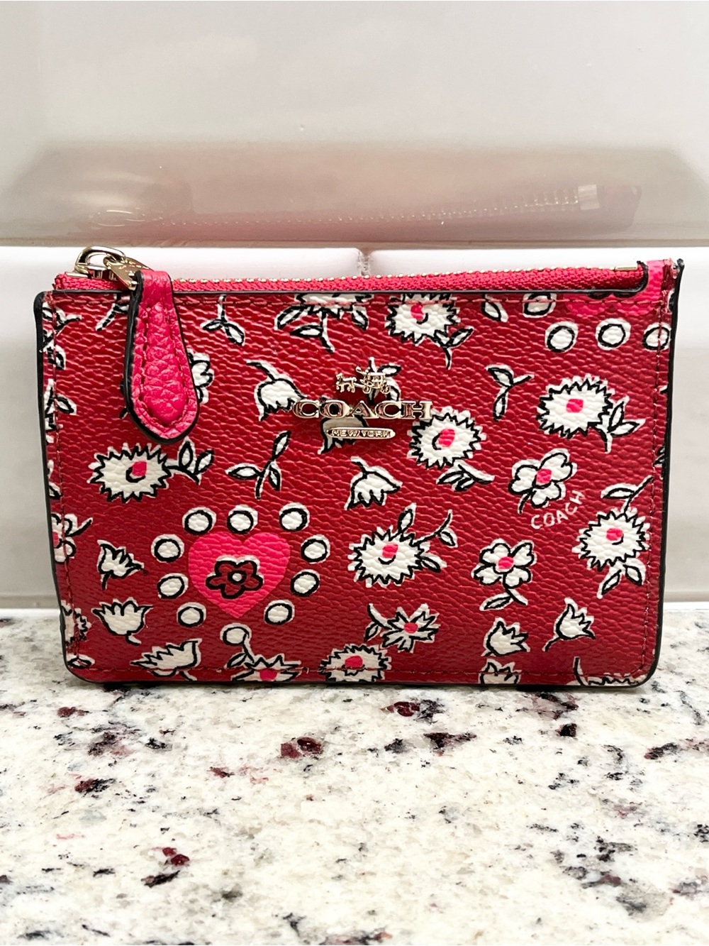 Coach Wild Hearts Zippered Card Holder with Key Fob NWT